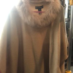 Adrienne Landau real fur outerwear. One size camel